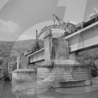 Abbruch der Eisenbahnbrücke; 1952