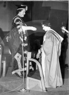 Königinmutter Elizabeth und Prinzessin Margaret 1957
