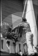 Aktivist bei Spanischem Konsulat, 1. Mai Demonstration in Zürich 1973
