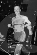 Köbi Kuhn beim Fitness-Test 1976