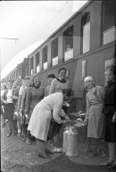 Russische Internierte verlasssen die Schweiz; 1945