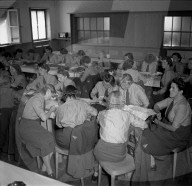 FHD-Fahrerinnen bei theoretischer Ausbildung, Brig 1950