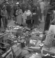 Flohmarkt in Genf; 1953