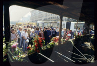 Trauer um die Opfer des Augustputsches in Moscow, 1991