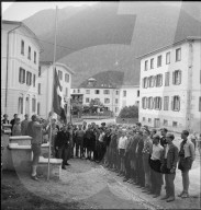 Lehrlingslager; Fahnenaufzug; 1943