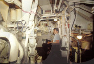 Maschinenraum der "Sedov"; russisches Segelschulschiff 1990