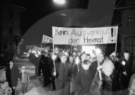 Dorfbewohner; Protest gegen Bauvorhaben des EMD; Waffenplatz Guldenthal