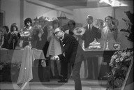 Bern, Porzellan der Kaiserin Katharina die Grosse wird versteigert; 1972 