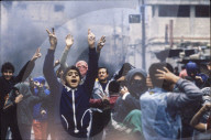 Jugendliche, Kinder und Erwachsene demonstrieren gegen israelische Besetzung, 1987 