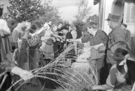 Rückkehr von Schweizer Kindern aus Frankreich bei Boncourt 1944