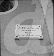 Kirche in Bauen UR 1961 mit Gedenktafel Alberik Zwyssig