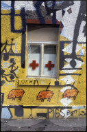 AJZ mit Sprayereien, Graffitis 1980