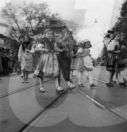 Kinderumzug am Sechseläuten in Zürich, 1939
