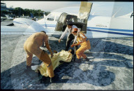 Versorgung der Verletzten nach Vulkanausbruch in Kolumbien 1985
