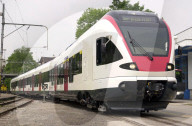Der neue Triebzug "Flirt" der Stadler Rail, 2004