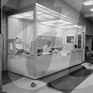 Autosilo Basel 1956: Portier in seiner Loge