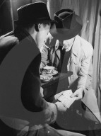 Schwarzhandel mit Rationierungsmarken, circa 1942