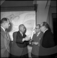 Pressekonferenz mit Bundesrat Escher zum Rheinau- Projekt 1951