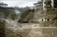 Staudamm-Bruch, Schaden in Tesero 1985