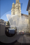 Demonstrationen in Zürich 1980: Wasser-Werfer