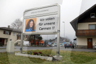 Schild in Sevelen, Wohnort von MusicStar-Finalistin Carmen, 2004