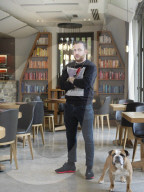 STUDIO - Tom Sellers