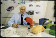 Max Horlacher in seinem Büro 1991