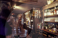 Pub in Irland, 1979