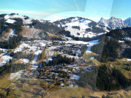 Unten Gruen oben Weiss