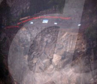 Felssturz am Gotthard 2006: Felswand nach der Sprengung