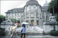 Universität Zürich, Eingang Rämistrasse, 1981