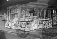 Zeitungskiosk an der Shilbrücke, Zürich 1963
