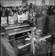 Bestattung von Mitarbeitern einer Feuerwerkfabrik, Oberarth 1948