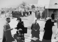 Kriegsflüchtlinge, Grenze Ramsen, 1945