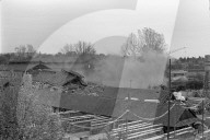 Sprengung eines Hochkamins in Zürich Giesshübel 1971