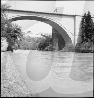 Lorrainebrücke, dahinter Baustelle Eisenbahnbrücke, Bern 1938