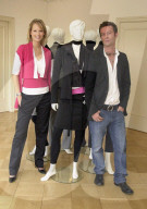 Top-Model Sarina Arnold, Modedesigner Yvan Mispelaere, 2004