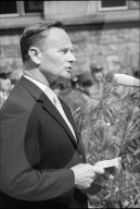 Jakob Stucki bei Polizeirekrutenvereidigung, 1971