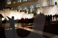 NEWS - Griechenland: Ausschreitungen vor dem Parlament in Athen