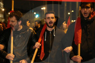 NEWS - Griechenland: Ausschreitungen vor dem Parlament in Athen