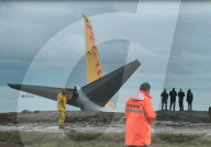 NEWS - TÃ¼rkei: Flugzeug stÃ¼rzt bei der Landung in Trabzon fast ins Meer