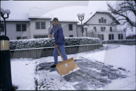 René Rindlisbacher bei der Arbeit im Pflegeheim 1997