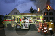 Feuerwehreinsatz bei brennendem Haus, 2004