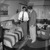 Ferdi Kübler zu Hause vor der Abreise zur Tour de France 1955