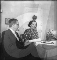 Flüchtling; ungarischer Arzt; Emmanuel Fried und seine Frau; 1945