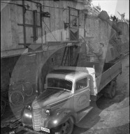 Lastwagen wird beladen; Kohlenmine Grandson; 1943