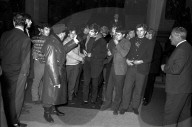 Mitglieder der "Béliers" dringen ins Bundeshaus ein, 1968