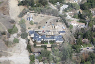 PEOPLE - Das Sicherheitsaufkommen in der Kardashian Villa wurde aufgestockt