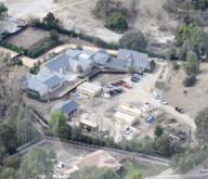 PEOPLE - Das Sicherheitsaufkommen in der Kardashian Villa wurde aufgestockt