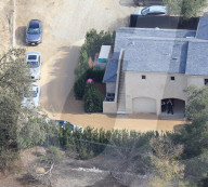 PEOPLE - Das Sicherheitsaufkommen in der Kardashian Villa wurde aufgestockt